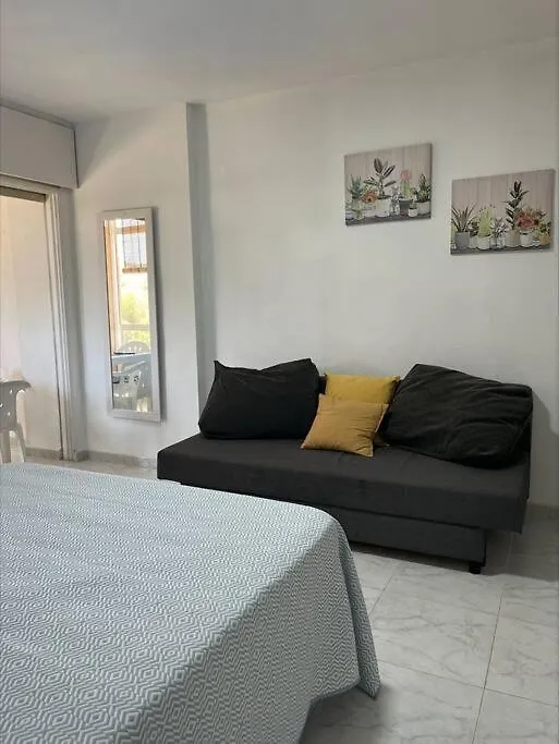 아파트 Apartamento Brisas Mediterraneas 베날마데나코스타 스페인